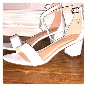 Prom shoes/dressy shoes